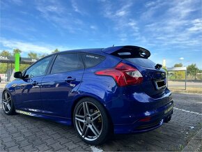 Ford Focus ST250 MK3 - 12