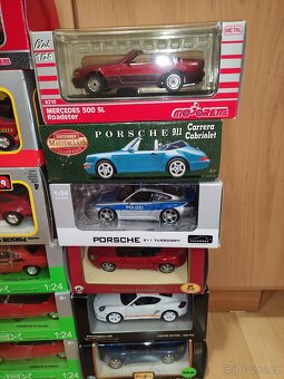 prodám modely automobilů 1:24 - 12