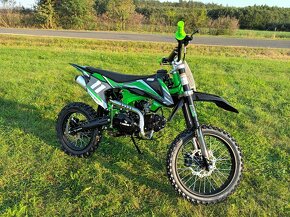 Pitbike Shark 125ccm E-START 4T 17"/14" Zelená nová - 12