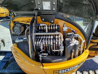 Minibagr JCB 8025 ZTS - 12