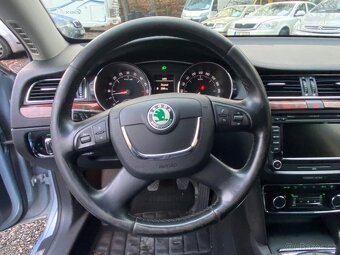 Škoda Superb Combi 1.6TDI 77kW klima xenon tempomat 2011 - 12