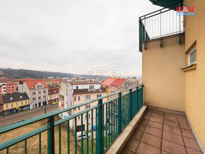 Pronájem bytu 1+kk, 29 m², Praha 8, ul. Kašparovo náměstí - 12