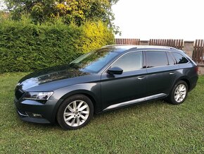 ŠKODA SUPERB COMBI 2019 2.0 TDI - 12