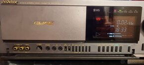 Victor (JVC) HR-S10000 S -VHS - 12