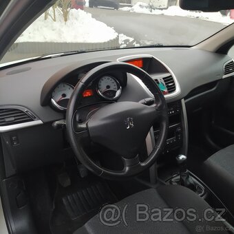 Peugeot 207 1.4i 70kw,poctivých 79000km, NOVÁ STK - 12