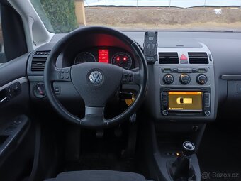 VW Touran 2.0TDi 103KW 2010 xenony, navigace... - 12