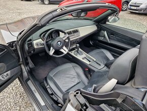 BMW Z4 CABRIO,2.5i,141KW,LPG,AUTOMAT,XENON,KŮŽE,DVĚ STŘECHY - 12