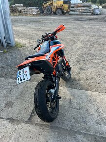 Ktm SMC 690R LC4 55kw rv:2024/2 silně Havarované na předek - 12