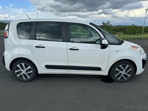 Prodám Citroën C3 PICASSO 1,4 73.000 km, koupeno nové v ČR - 12