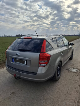 KIA Ceed SW, 1. majitel ČR - 12