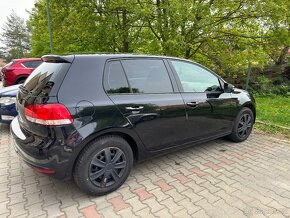 Prodám VW Golf VI – 1,4 TSi, 59 kW - velmi zachovalý stav - 12