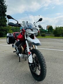 Moto Guzzi V85 TT - 12