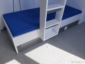 Dětská třílůžková postel se skříni - 12