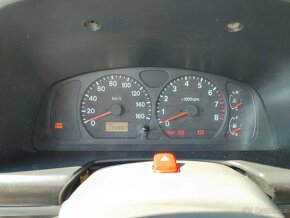 Suzuki Jimny 1.3i 59kW 4x4 - 12