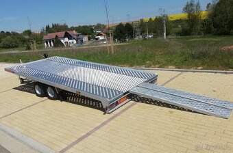 Sklopka hydraulika alu plocha 450x210cm, 2700/680kg, výbava - 12