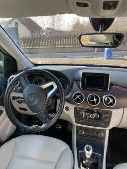 Mercedes Benz B 180 CDI, top výbava, pravidelně servisováno - 12