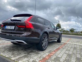 Volvo V90 CROSS r.v. 2018 2.0 140kW - 12