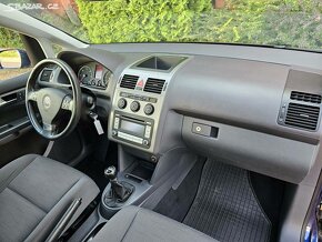 VW Touran 1.9 TDI,7.Míst,Xenon,Digi,klima,Serviska - 12