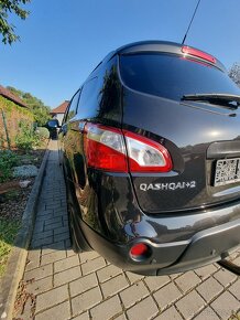 Nissan Qashqai 1.6 dci 96kw 4x4 7/2013 115tkm 7míst - 12