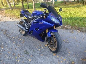 Yamaha R6 v TP 35kw - 12