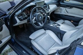 BMW Z4 sDrive30i - 12