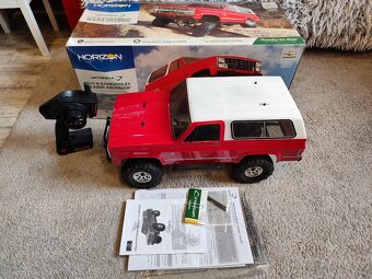 RC Auto Terra Chevrolet K-5 Blazer, PC 14500kč - - 12