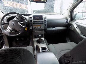 Nissan navara 2,5DCI  4WD,KLIMAAUTOMATIC - 12