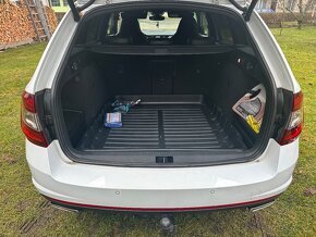 2017 Octavia 3 RS 4x4 ČR DSG - 12