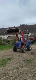 Zetor Crystal 8045 s čelním nakladačem Humpolec - 12