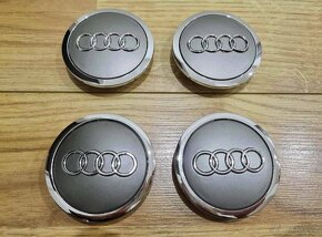 Poklicky AUDI kryty stredu disku kol - 12