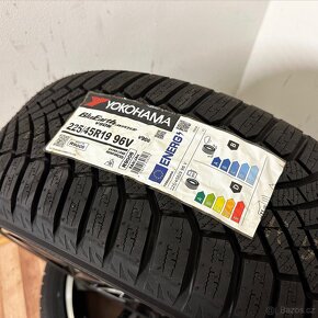 NOVÉ TOYOTA CH-R 5x114,3 R19 ET50+ZIMNÍ 225/45R19 9mm - 12