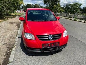 VOLKSWAGEN FOX 1.2i; r.v.2009, serviska, lustrace, nová STK - 12