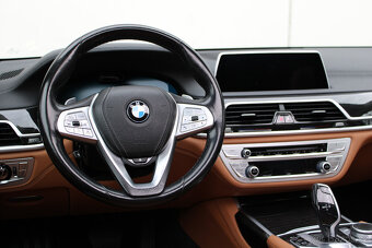 BMW 730d xDrive / ACC / HUD / 360° / PANO / KEYLESS / 21" - 12