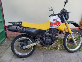 Yamaha XT 350 - 12