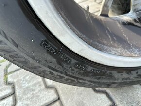 Kompletní alu Audi 5x112r17 + 225/60R17 zimní Bridgestone - 12