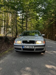 Škoda octavia 1.6 75 kW - 12