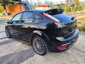 Ford Focus ST225 Facelift,5dvéř,servisní historie,úpravy,výb - 12