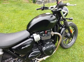 Triumph Street Twin (2016) po servisu, po dovozové TK - 12