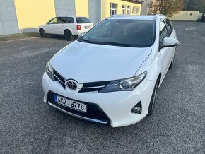 Toyota auris 1.6 97kw - 12