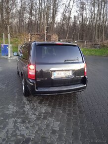 Prodám Chrysler Grand Voyager 2.8CRDi 7.mist - 12