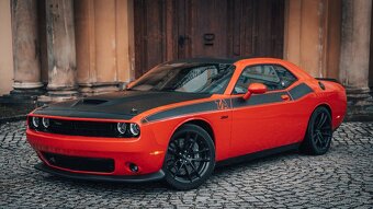 Dodge Challenger T/A 6,4 25tis. km - 12