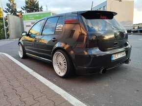 Golf 4 1.8t - 12