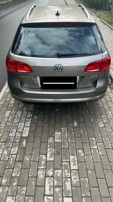 Volkswagen Passat 2.0 tdi - 12