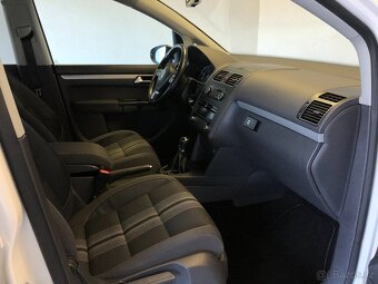 VOLKSWAGEN TOURAN 2.0 TDI - 12