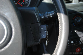 Renault Clio 3 kombi 1.5dCi 63kW - klimatizace - 11/2009 - 12