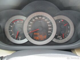 Toyota RAV4 2.2D-4D 4x4 110kW 99 TKM  TOP STAV - 12