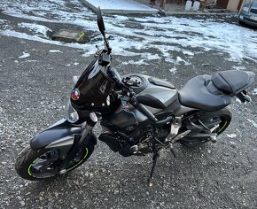 Yamaha MT-07 - 12