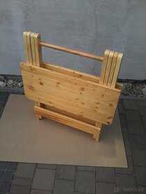 Prodám dřevěný rozkládací stolek - 12