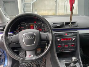 AUDI A4 1.8T 120kW - 12