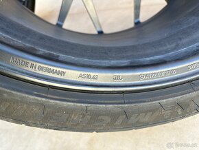 AMG GT 2door Kupe Mercedes AMG GT Letni Michelin - 12